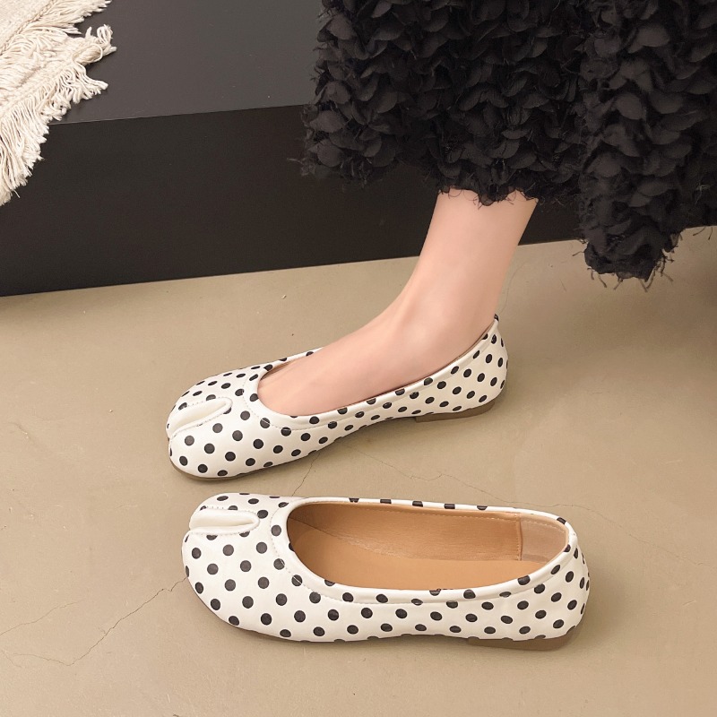 Women Split Toe Flats Polka Do - Women'S Shoes For Standing All Day review and price