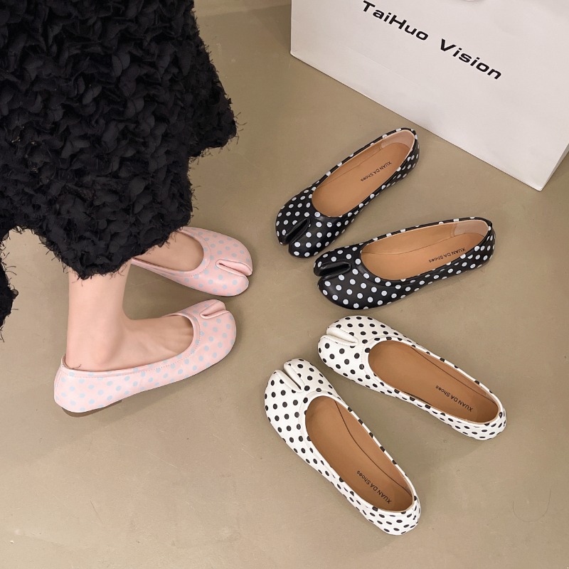 Women Split Toe Flats Polka Do - Women'S Shoes For Standing All Day review and price
